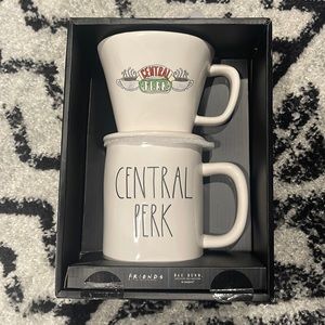 Rae Dunn artisan collection Central Perk Coffee Drip Mug Set